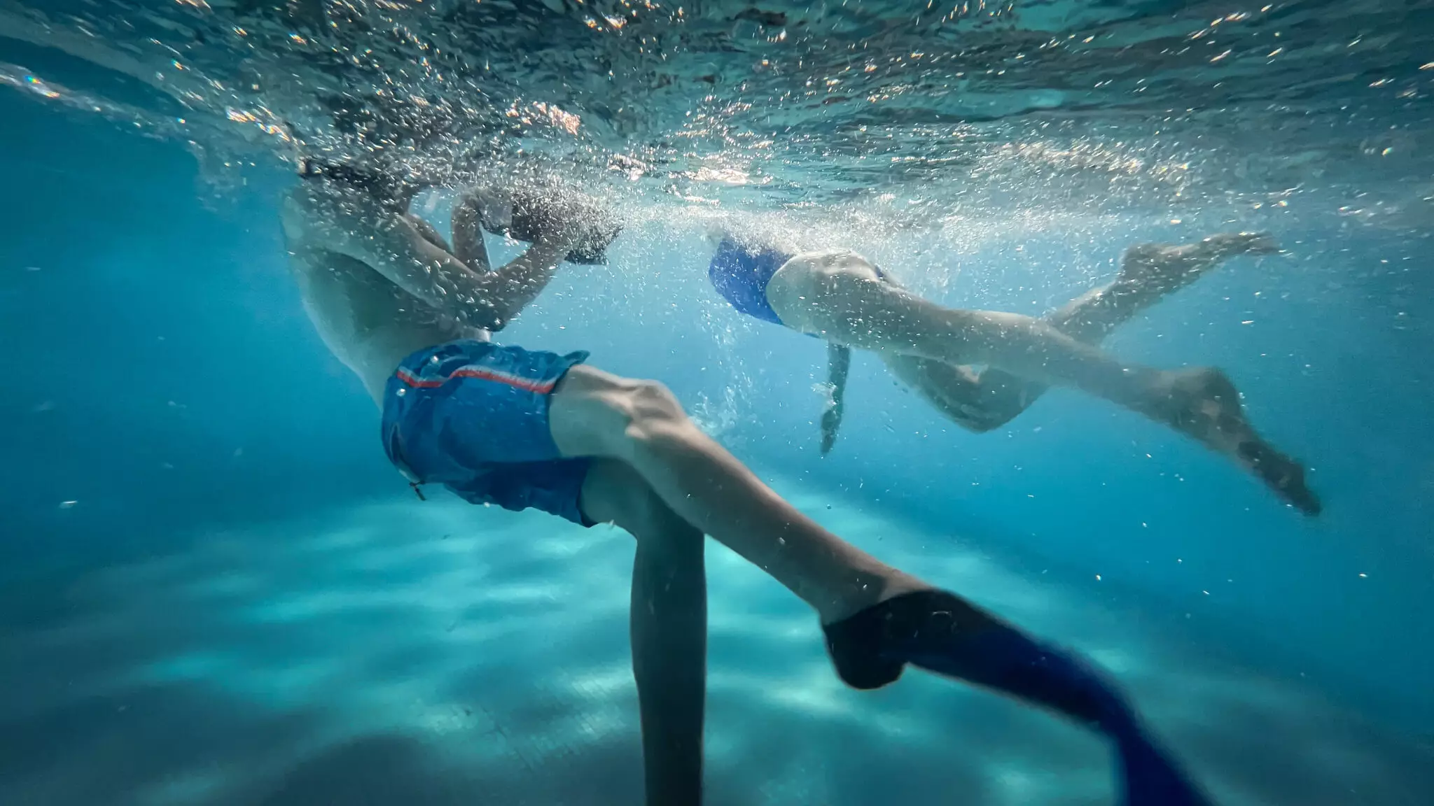 film hotel scene aquatique